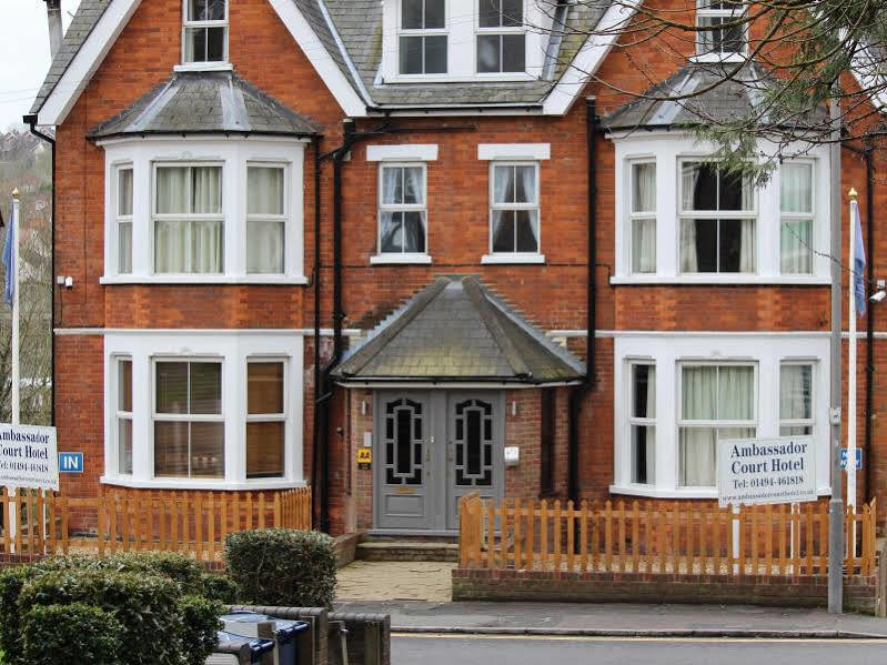 Ambassador Court Hotel High Wycombe Exterior photo